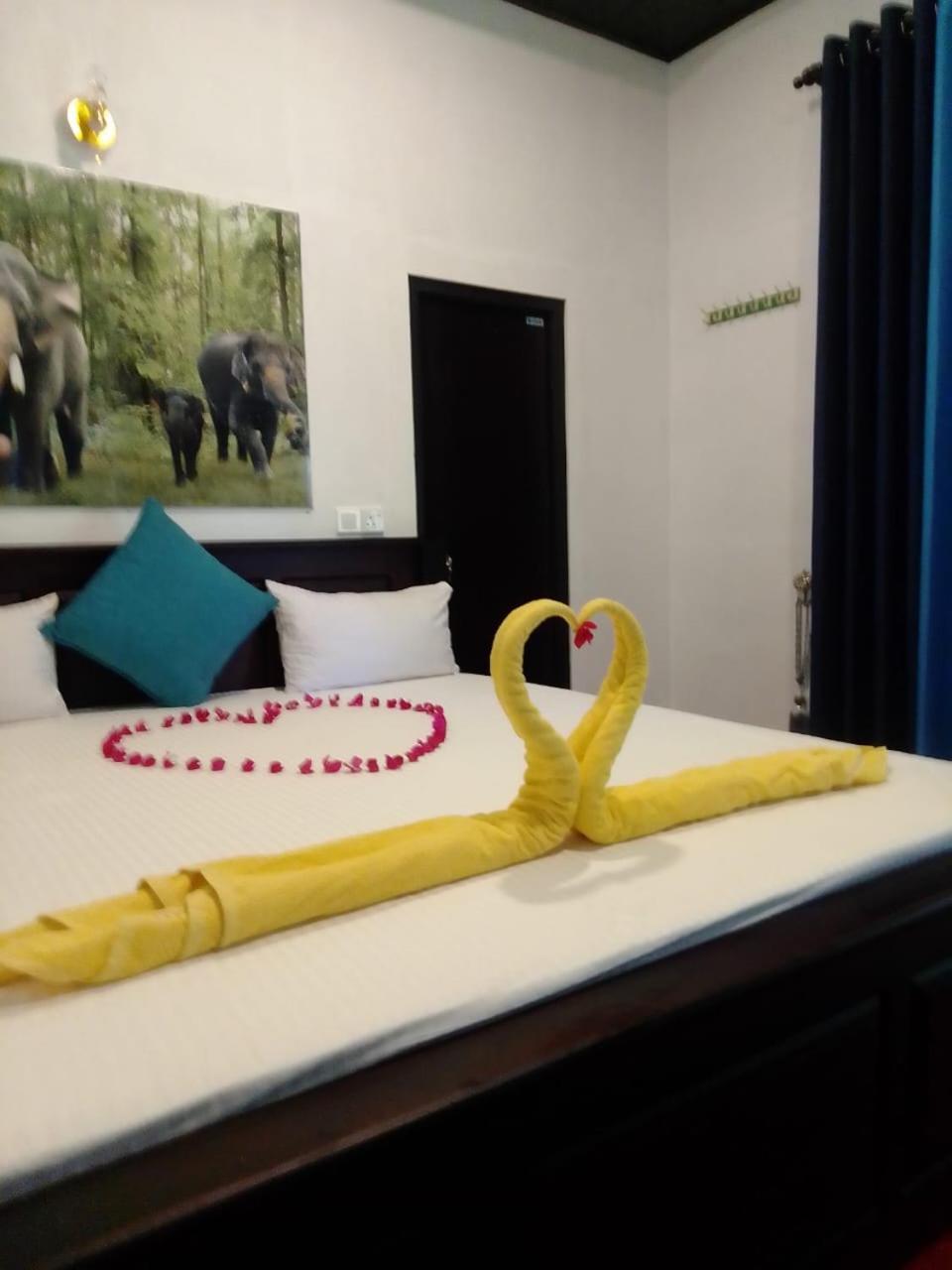 Soma Cabana, Homestay & Restaurant Tangalle Ngoại thất bức ảnh
