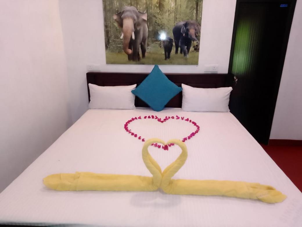 Soma Cabana, Homestay & Restaurant Tangalle Ngoại thất bức ảnh